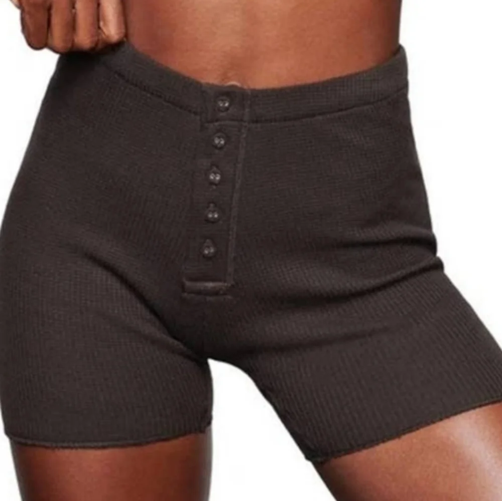 SKIMS WOMEN'S DARK CHOCOLATE BROWN WAFFLE SHORTS SIZE 3X NWT